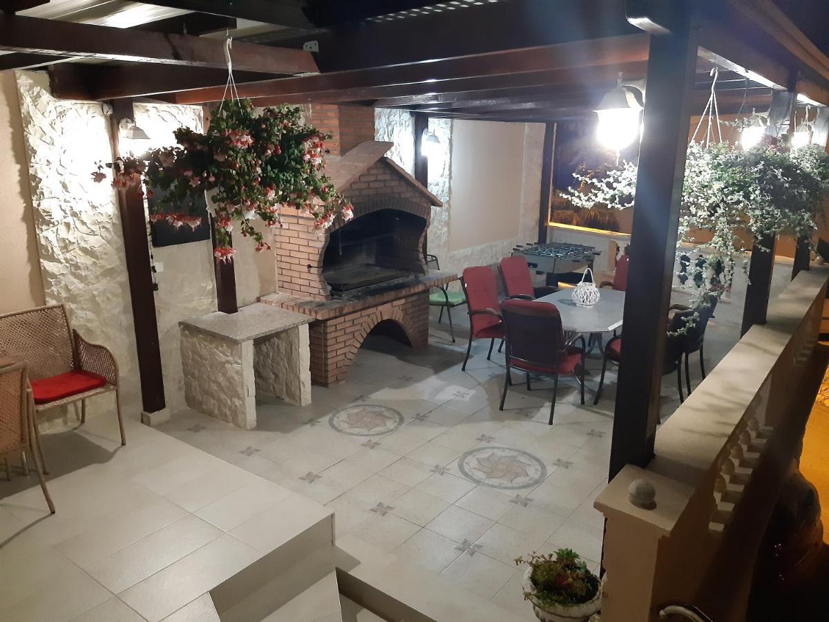 Apartmani Vera Primošten Εξωτερικό φωτογραφία