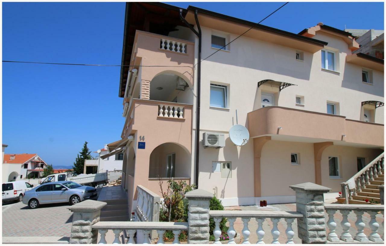 Apartmani Vera Primošten Εξωτερικό φωτογραφία