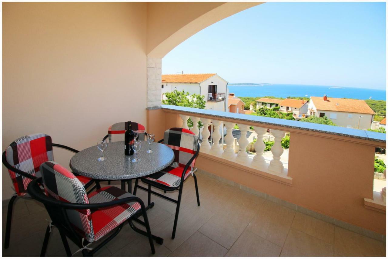 Apartmani Vera Primošten Εξωτερικό φωτογραφία